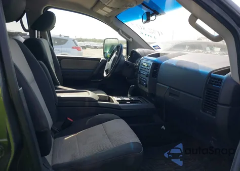 2012 Nissan Titan Pro-4X z USA, uszkodzony, nr VIN 1N6BA0EC7CN303323